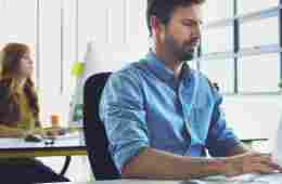 Regreso a la oficina: cómo revertir el teletrabajo con respaldo legal